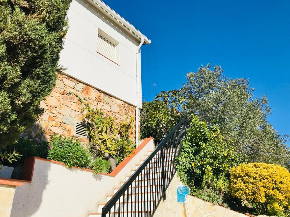 Mediterranean Villa Investingspain Sea View And Pool Льорет-де-Мар Экстерьер фото